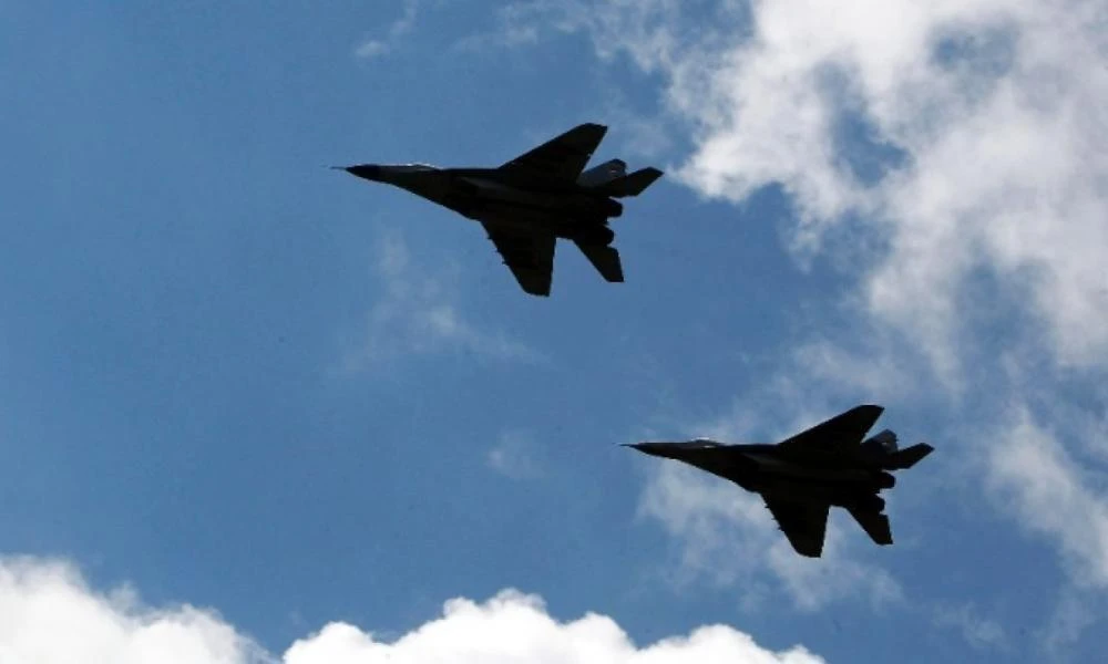 Oι Ουκρανοί ανακοίνωσαν την κατάρριψη 2 ρωσικών μαχητικών